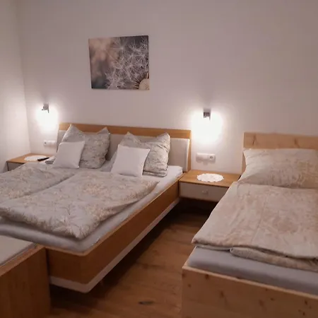 Beim Orgeler * فغن